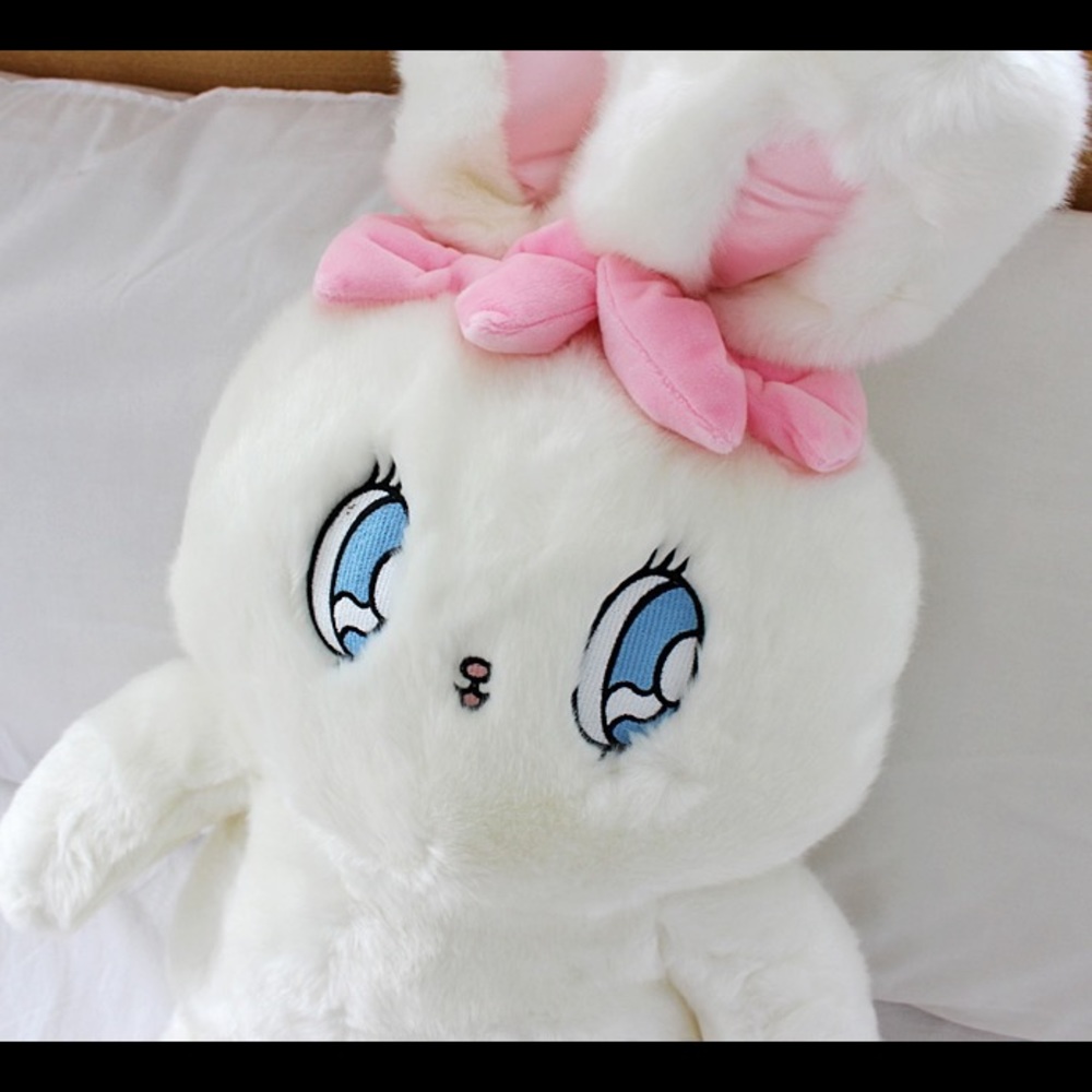 Esther Kim bunny loves you authentic Plush